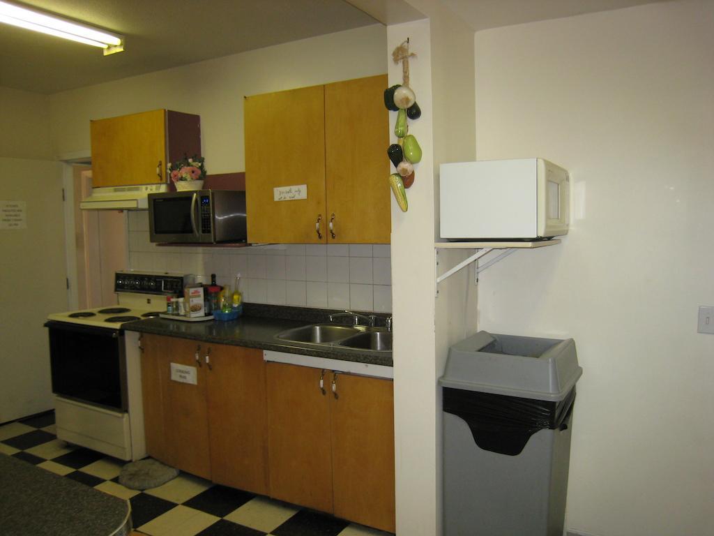 Kelowna Okanagan Lake Hostel Dış mekan fotoğraf