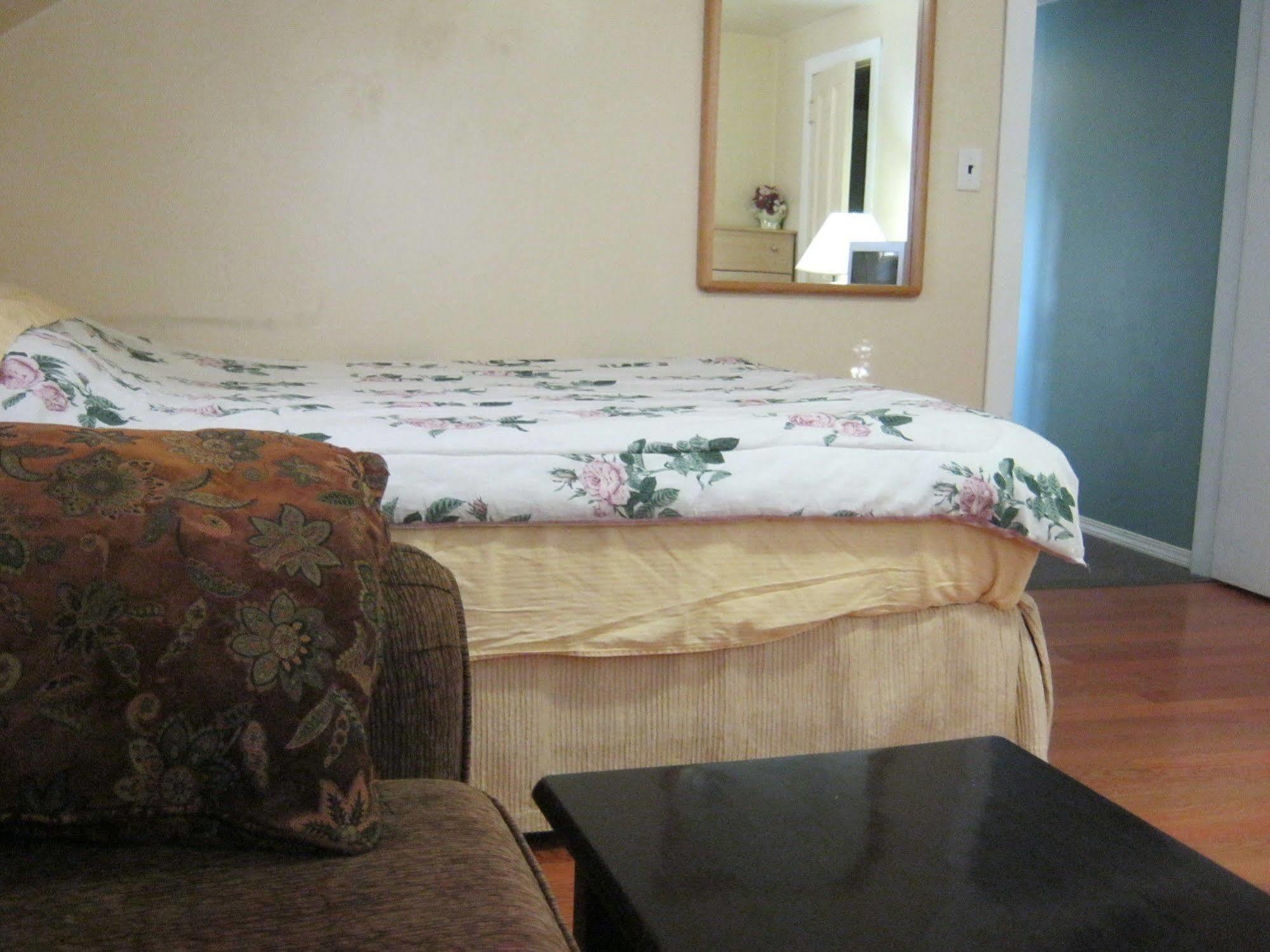 Kelowna Okanagan Lake Hostel Dış mekan fotoğraf