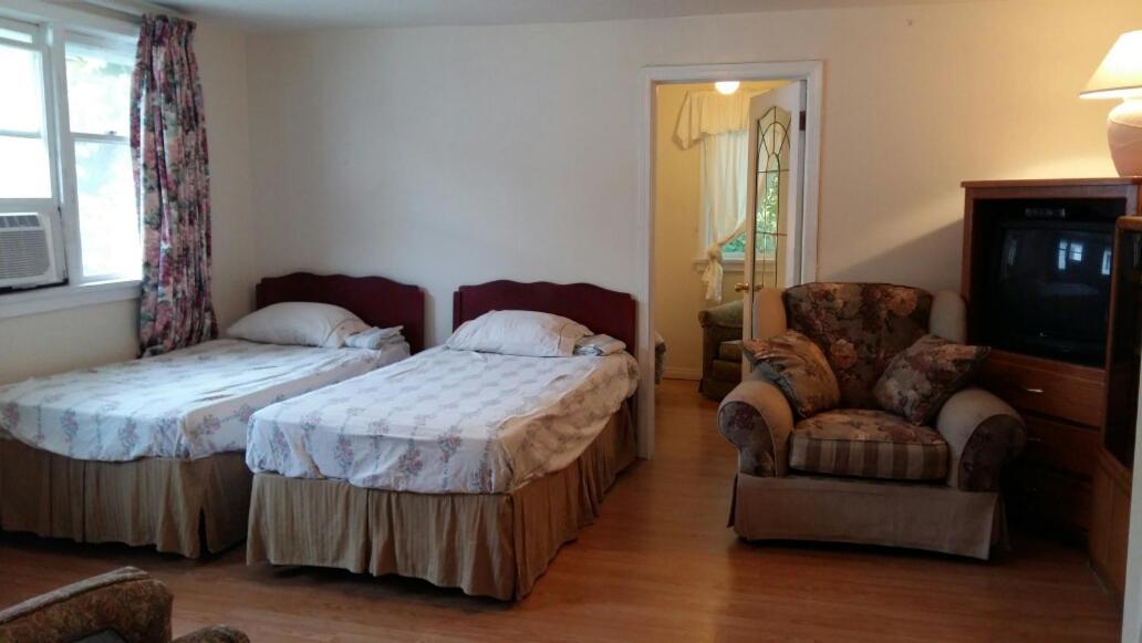Kelowna Okanagan Lake Hostel Dış mekan fotoğraf
